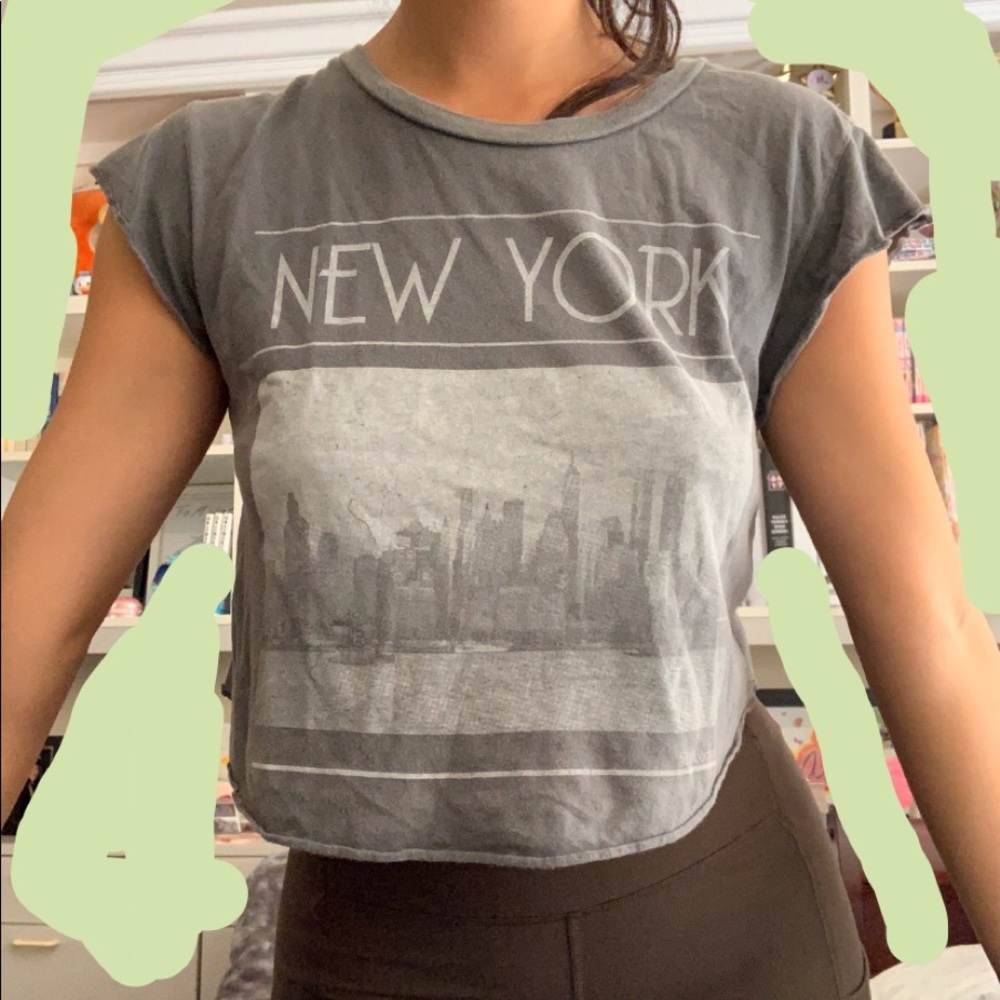 Brandy Melville ‘New York’ cropped shirt